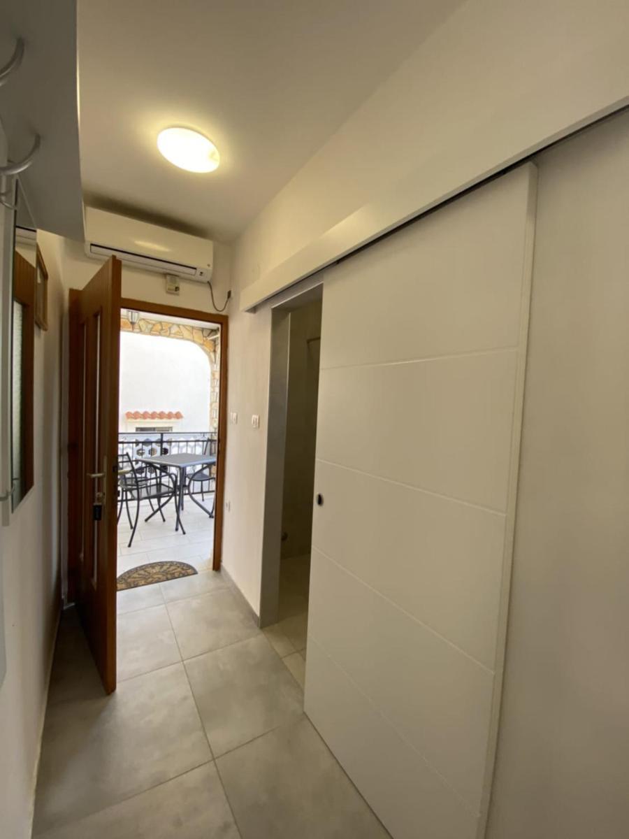 Apartmani Radosav Šilo Eksteriør billede